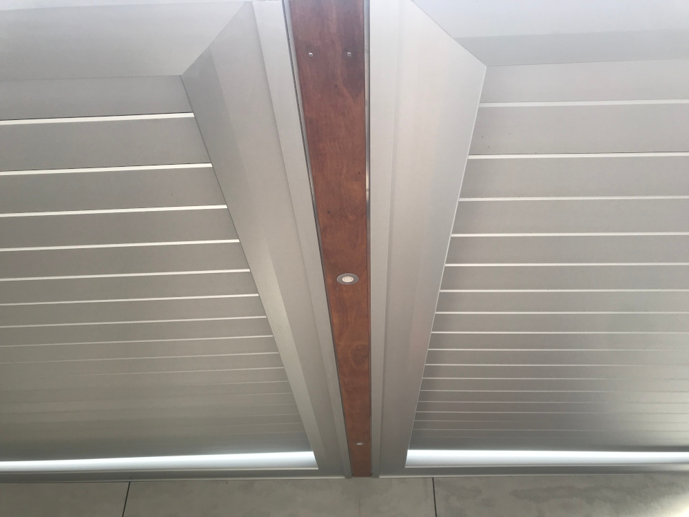 Somerton Park – Louvretec